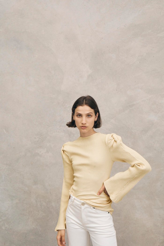 I NEVER TIRE TOP - BANANA YELLOW